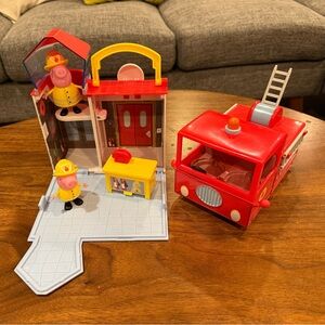 Peppa Pig Fire Station and Truck